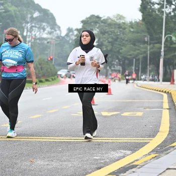 Runner Photo 7037622