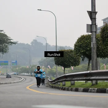 Runner Photo 7037634