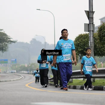 Runner Photo 7037647