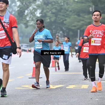 Runner Photo 7037677