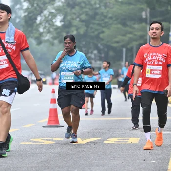 Runner Photo 7037682
