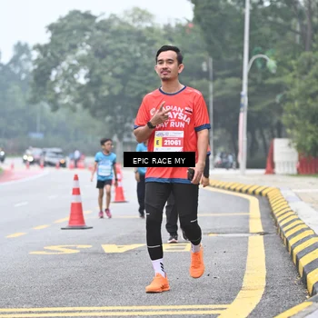 Runner Photo 7037688