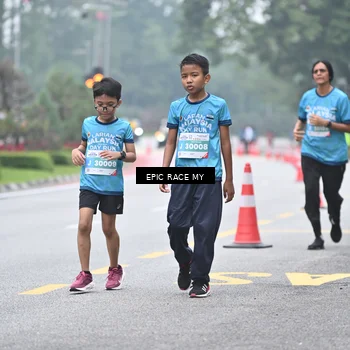 Runner Photo 7037712