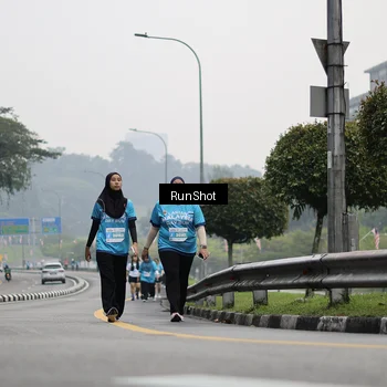 Runner Photo 7037724
