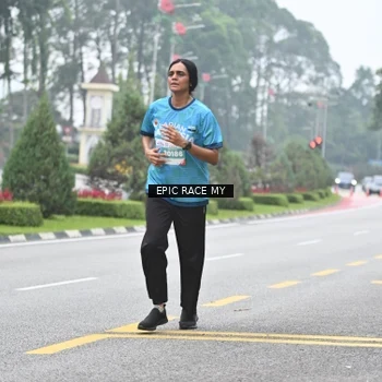 Runner Photo 7037735