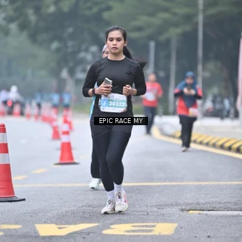 Runner Photo 7037736