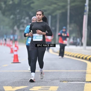 Runner Photo 7037737