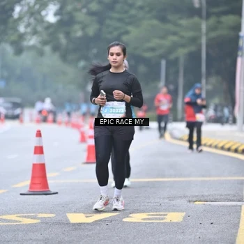 Runner Photo 7037739