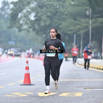 Runner Photo 7037741