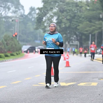 Runner Photo 7037758