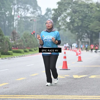 Runner Photo 7037761