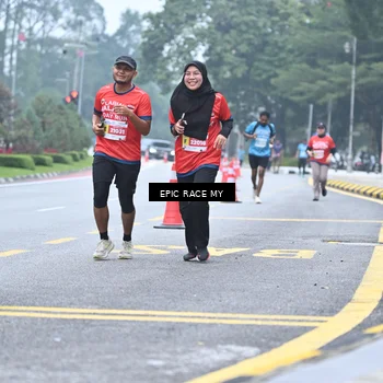 Runner Photo 7037779