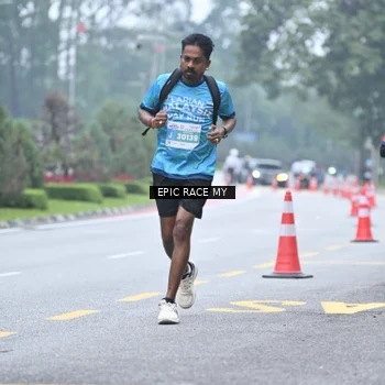 Runner Photo 7037793
