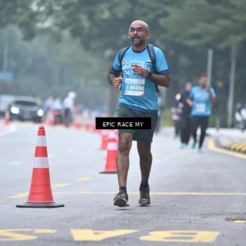 Runner Photo 7037813