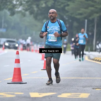 Runner Photo 7037814