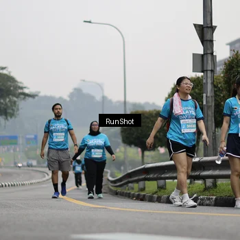 Runner Photo 7037817