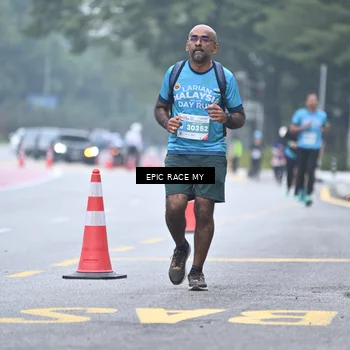 Runner Photo 7037819