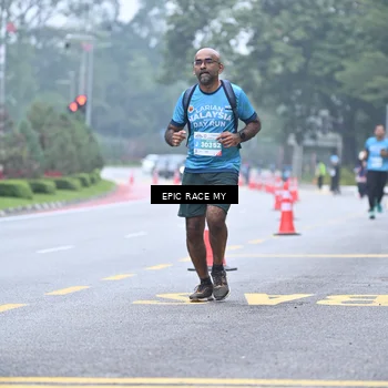 Runner Photo 7037824