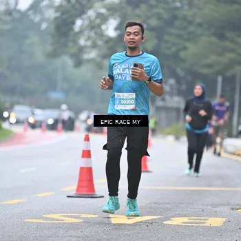 Runner Photo 7037832