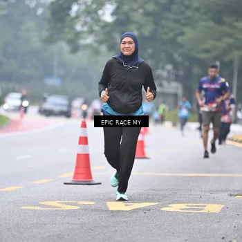 Runner Photo 7037836