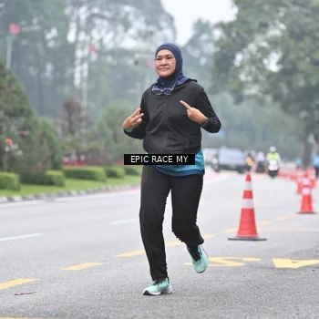 Runner Photo 7037837