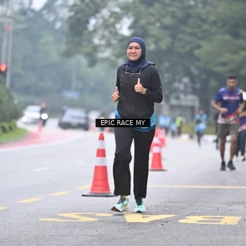 Runner Photo 7037838