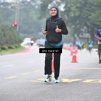 Runner Photo 7037841