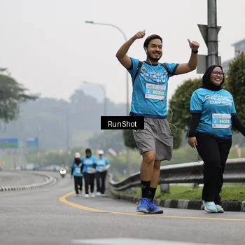 Runner Photo 7037884