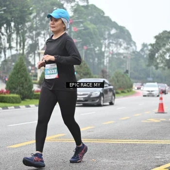 Runner Photo 7037891