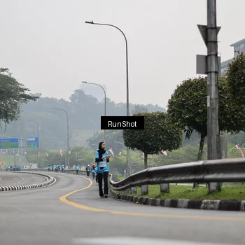 Runner Photo 7037898