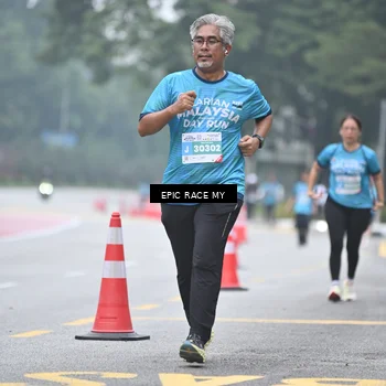 Runner Photo 7037914