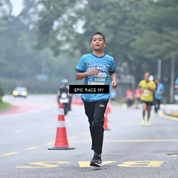 Runner Photo 7037936