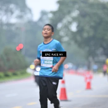 Runner Photo 7037943