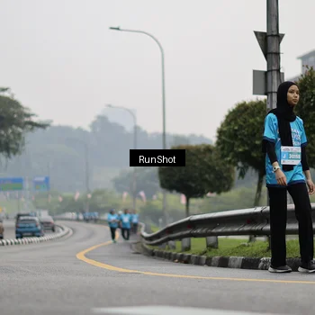 Runner Photo 7037948