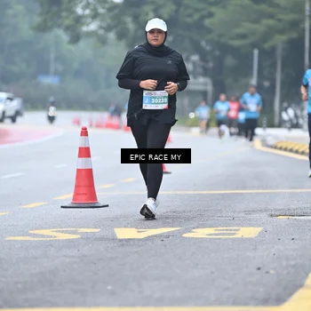 Runner Photo 7037960