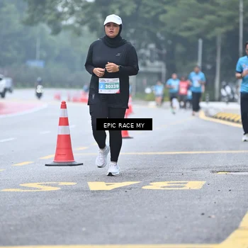 Runner Photo 7037961
