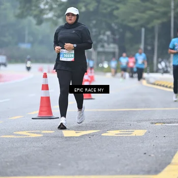 Runner Photo 7037962