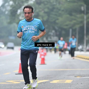 Runner Photo 7037977