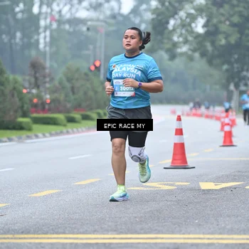 Runner Photo 7037986