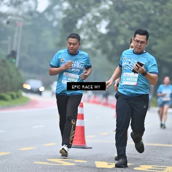 Runner Photo 7037989