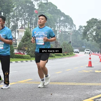 Runner Photo 7038006