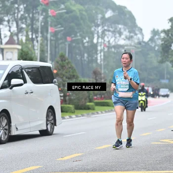 Runner Photo 7038018