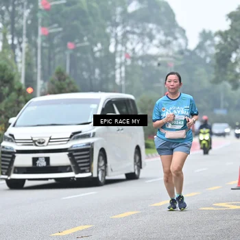Runner Photo 7038019
