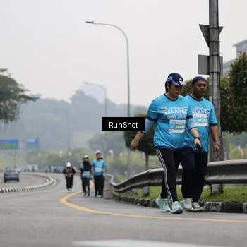 Runner Photo 7038028