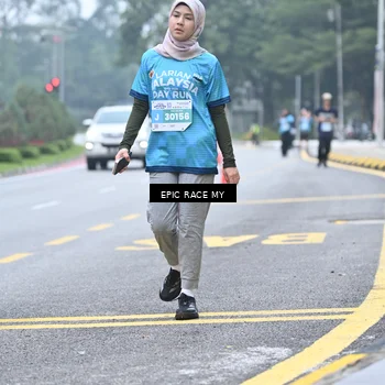 Runner Photo 7038062