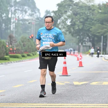 Runner Photo 7038089