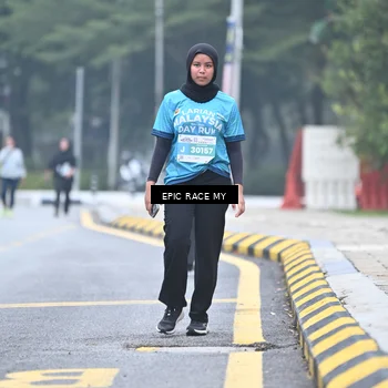 Runner Photo 7038094