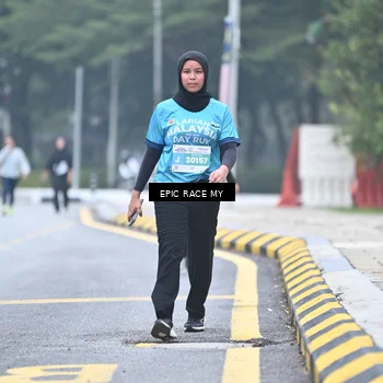 Runner Photo 7038095