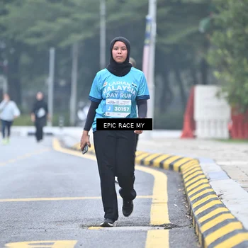 Runner Photo 7038096