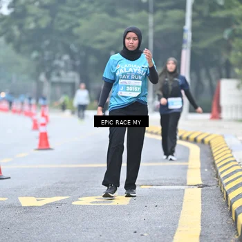 Runner Photo 7038099